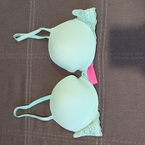 La senza remix bra. Lightly padded. Slight push up